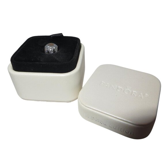 Pandora  Ltd Ed 2015 Christmas Ornament CZ/ Sterling Silver .925 Charm 794200CZ - Picture 6 of 8